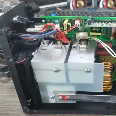 Портативный мини-IGBT DC MMA сварщик с номинальным выходным током 120 А и входной напряжением AC220V